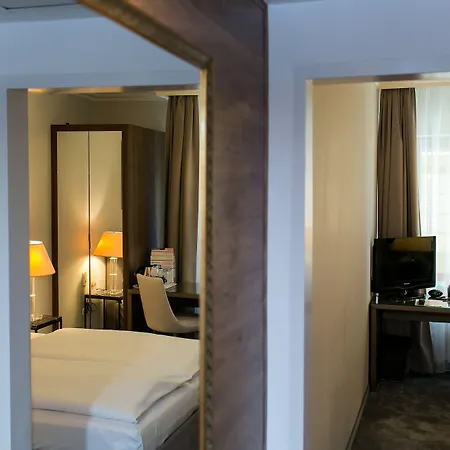 Hotel Ambra 4*