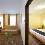 Hotel Ambra Budapest
