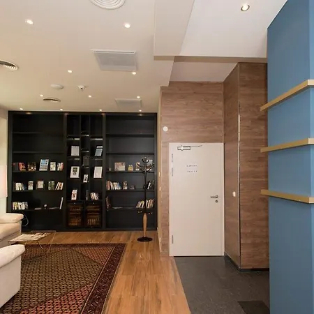 Ambra Budapest