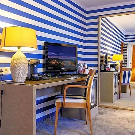 Ambra Hotel 4*