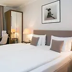 Ambra Budapest