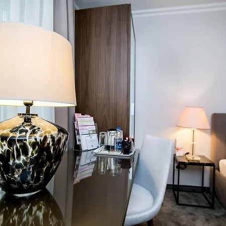 Ambra Hotel