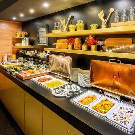 Ambra 4* Budapest